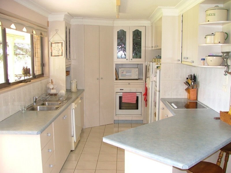 815 Acland Silverleigh Road, Goombungee QLD 4354