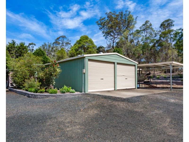 12 Pinnell Road, Crows Nest QLD 4355