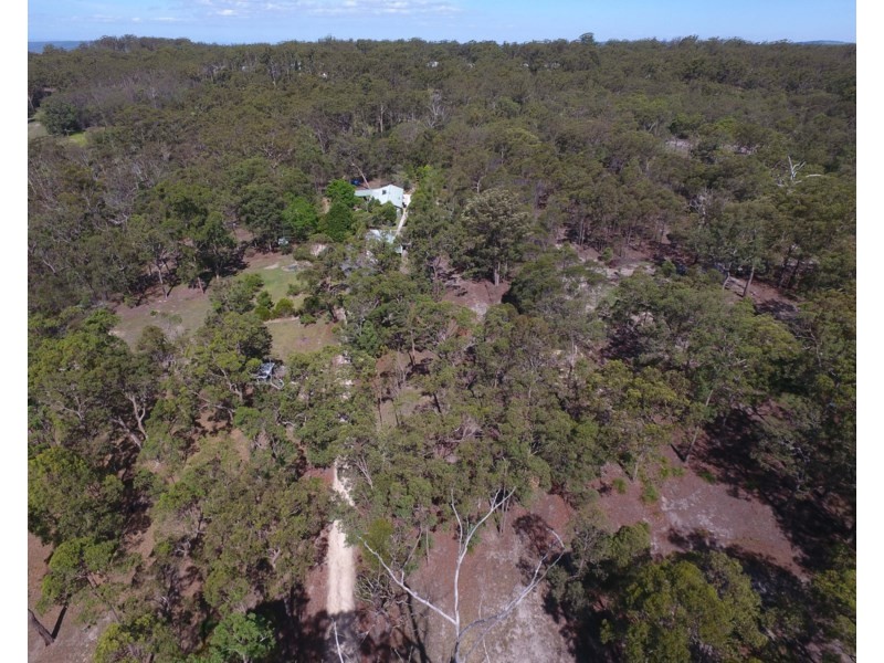 12 Pinnell Road, Crows Nest QLD 4355