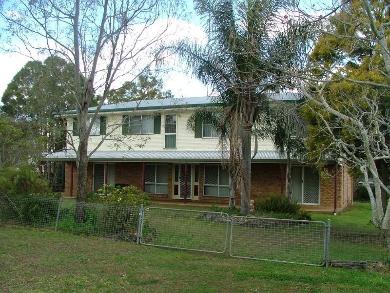 3 George Street, Haden QLD 4353