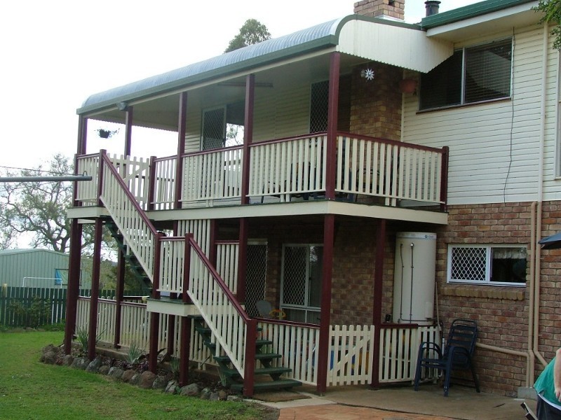 3 George Street, Crows Nest QLD 4355