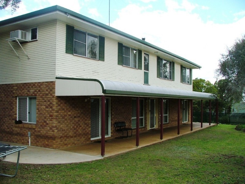 3 George Street, Crows Nest QLD 4355