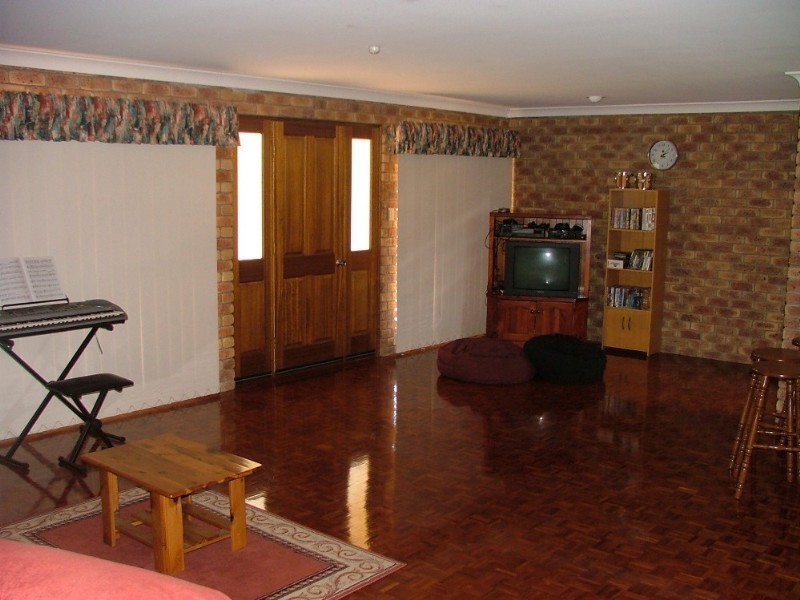 3 George Street, Crows Nest QLD 4355