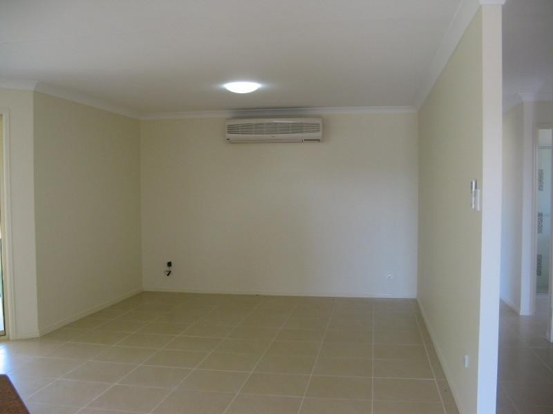 17 Vicky Avenue, Crows Nest QLD 4355