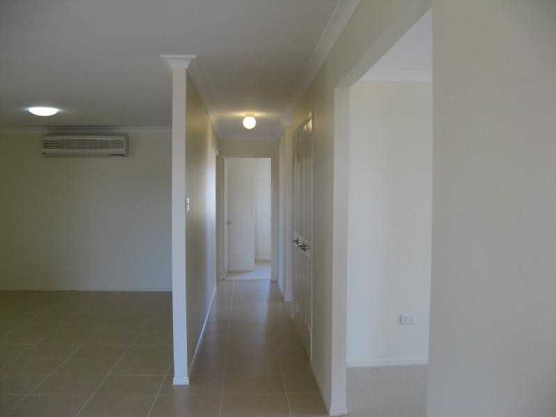 17 Vicky Avenue, Crows Nest QLD 4355