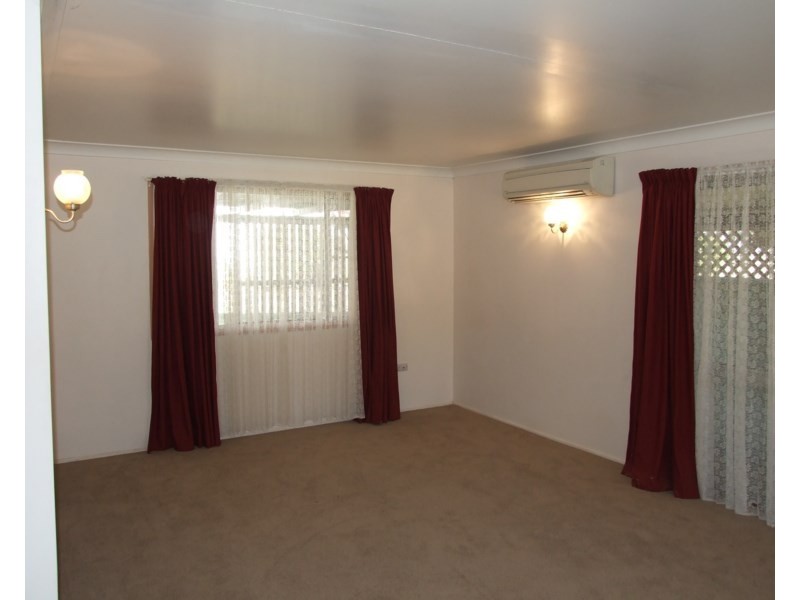 9 Hayden Street, Crows Nest QLD 4355