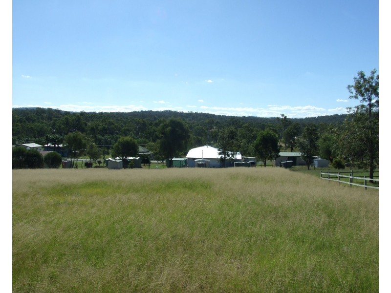 3 Flora Street, Cooyar QLD 4402