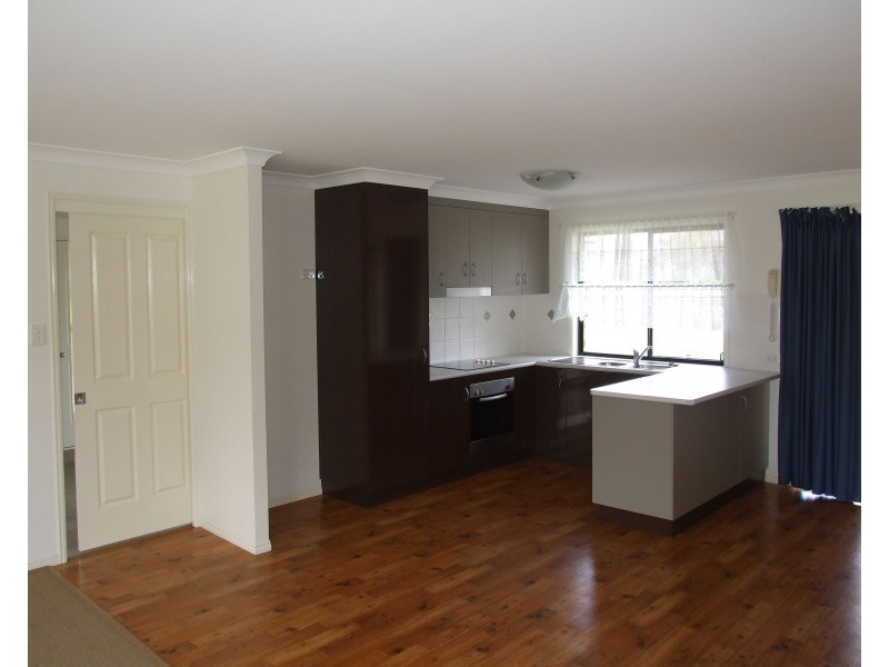 53a South Street, Crows Nest QLD 4355