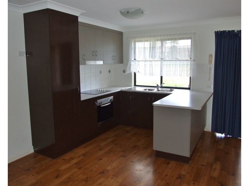 53a South Street, Crows Nest QLD 4355