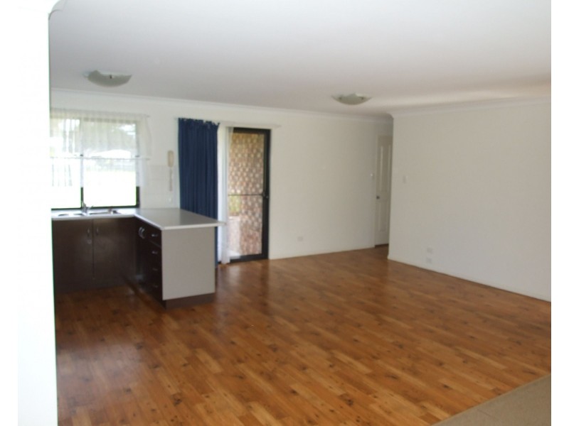 53a South Street, Crows Nest QLD 4355