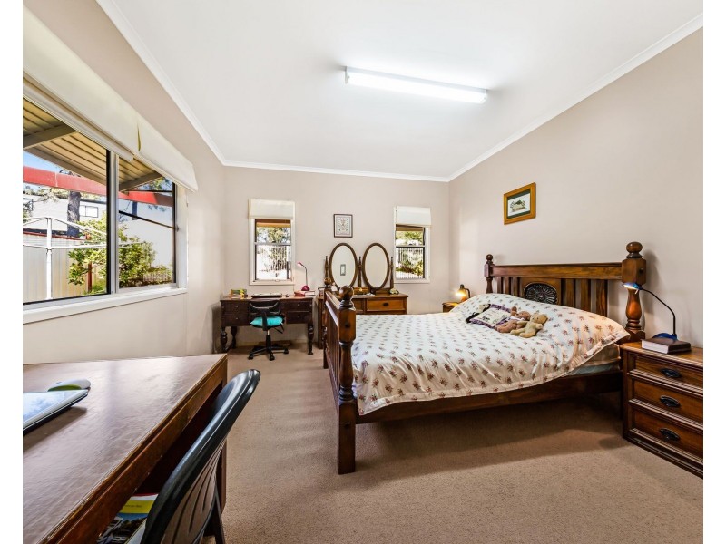3 William Street, Crows Nest QLD 4355