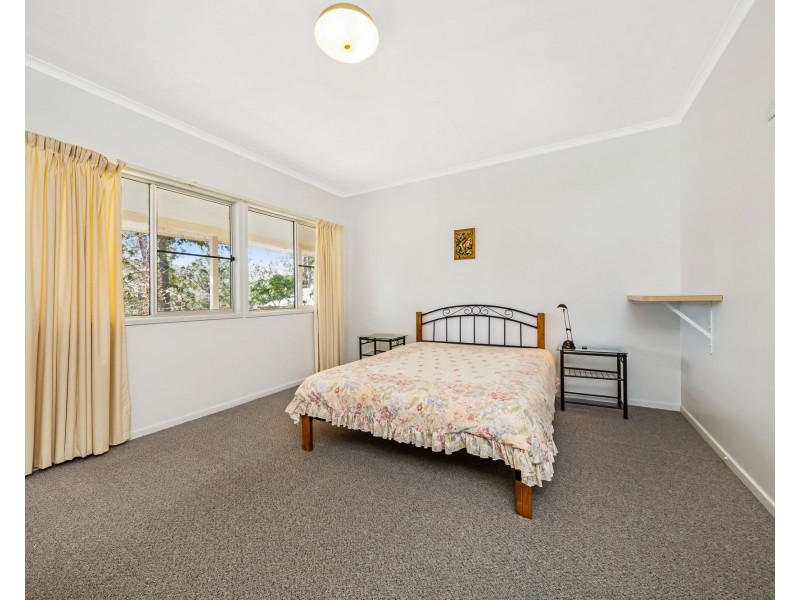 3 William Street, Crows Nest QLD 4355