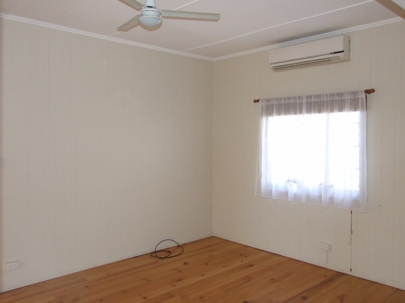 5 Lalor Street, Crows Nest QLD 4355