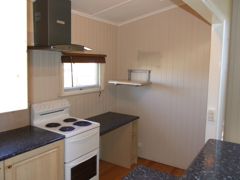 5 Lalor Street, Crows Nest QLD 4355