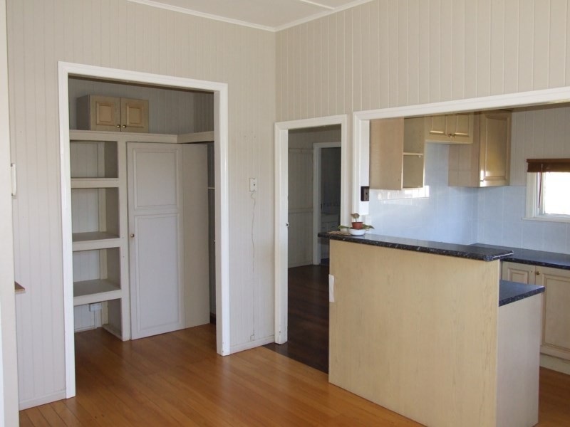 5 Lalor Street, Crows Nest QLD 4355