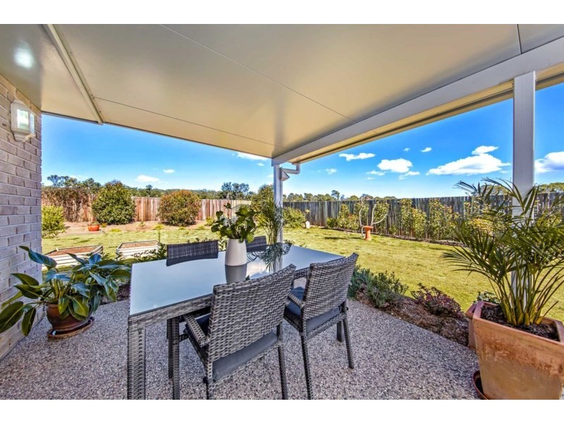 11 Cedarwood Drive, Crows Nest QLD 4355