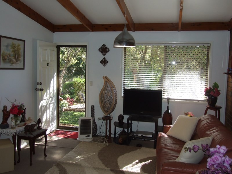 8/1 Whichello Street, Newtown QLD 4350