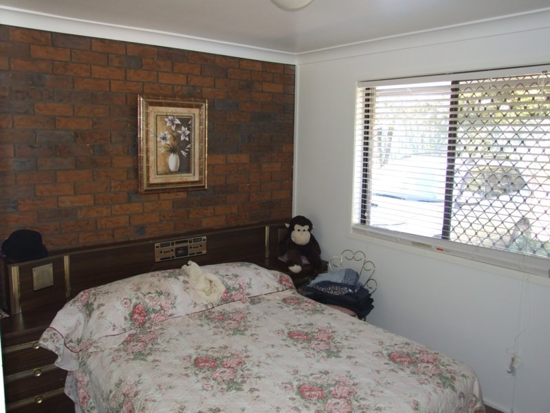 8/1 Whichello Street, Newtown QLD 4350