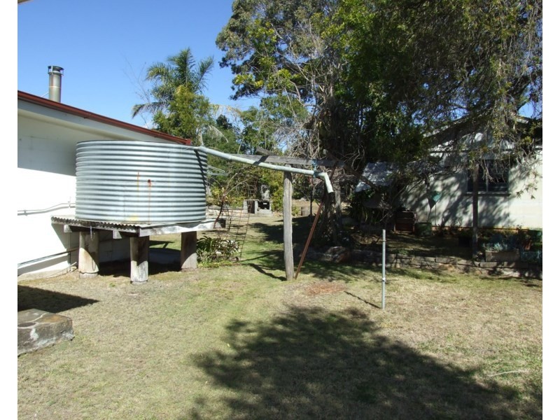 31 Thallon Street, Crows Nest QLD 4355