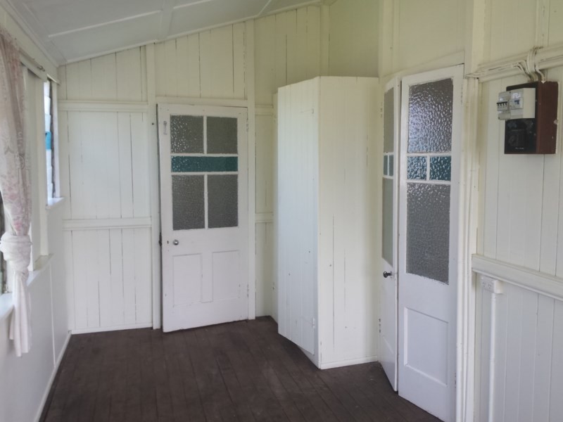 21 Grace Street, Crows Nest QLD 4355