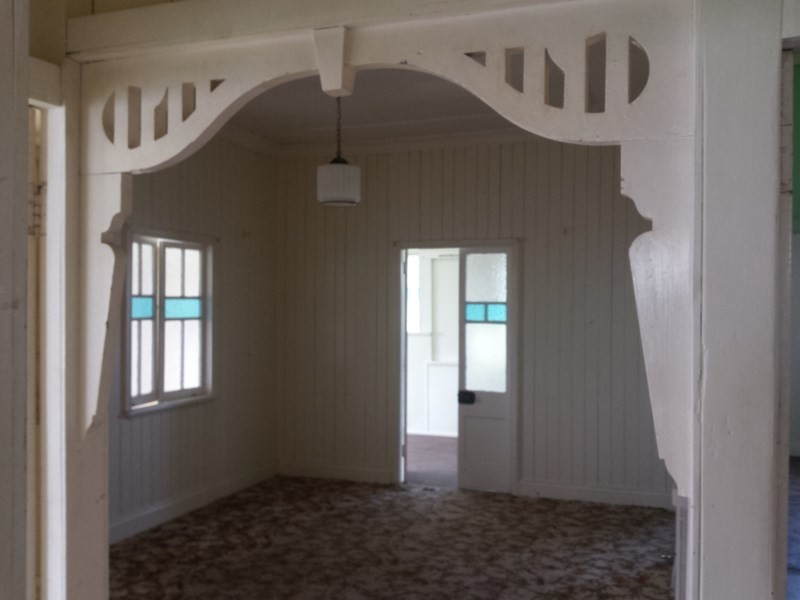 21 Grace Street, Crows Nest QLD 4355