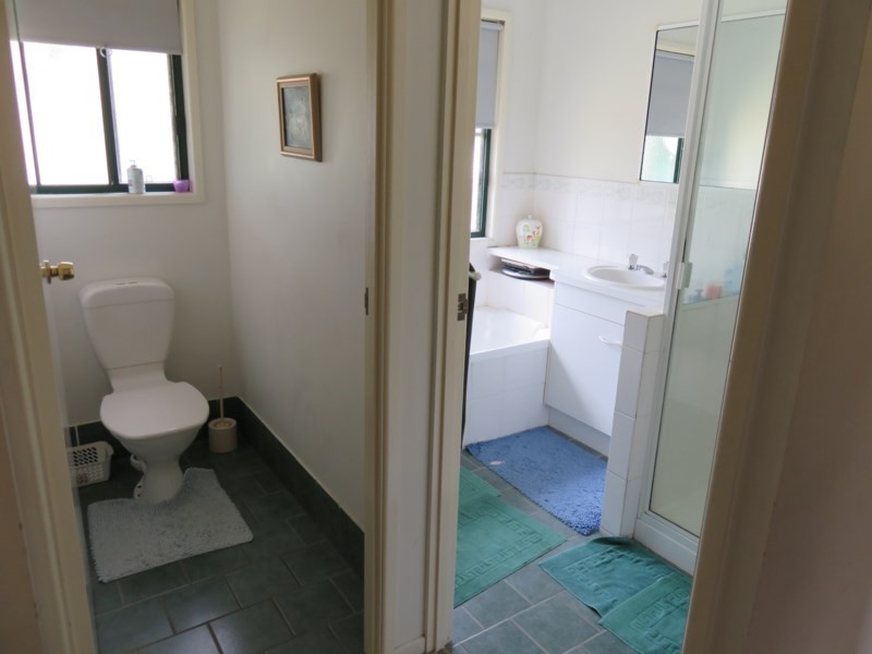 8 Avery Court, Cooyar QLD 4402