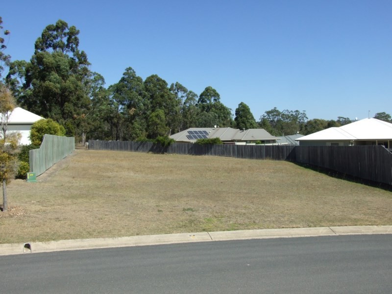 15 Samuel Avenue, Crows Nest QLD 4355