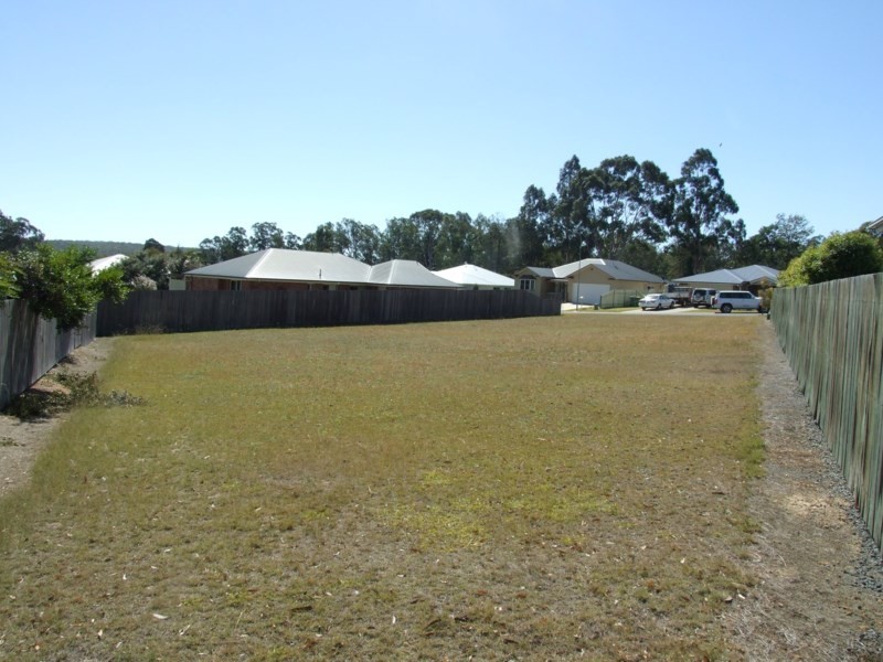 15 Samuel Avenue, Crows Nest QLD 4355