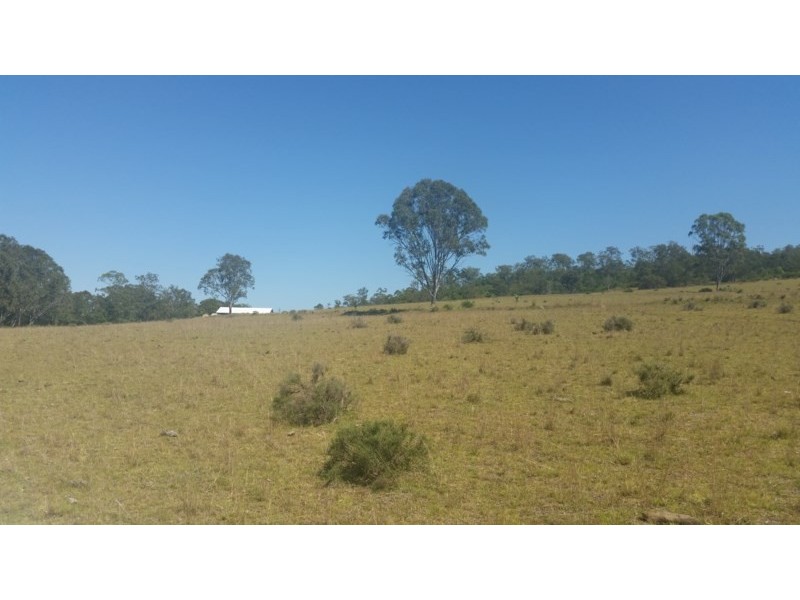 L2 New England Highway, Crows Nest QLD 4355