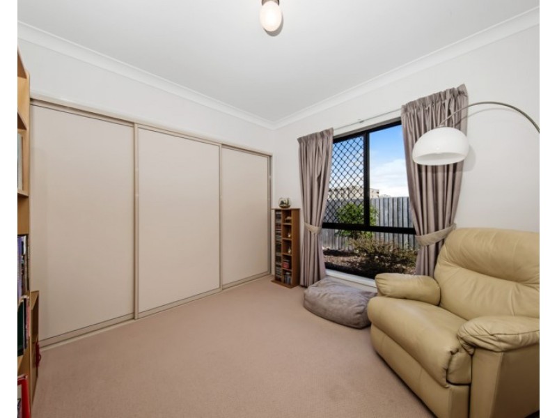 7 Lee Court, Crows Nest QLD 4355