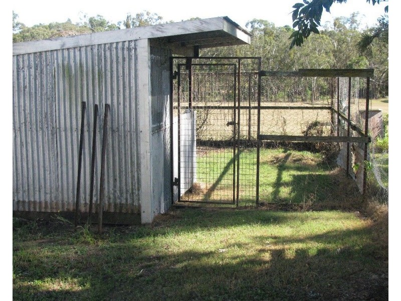 26 Albert Street, Crows Nest QLD 4355