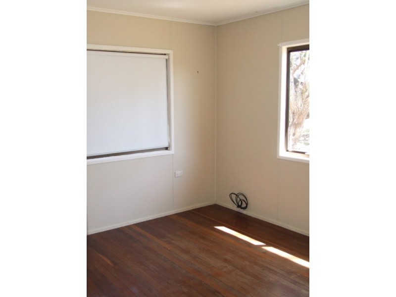 1036 Nukinenda, Anduramba QLD 4355