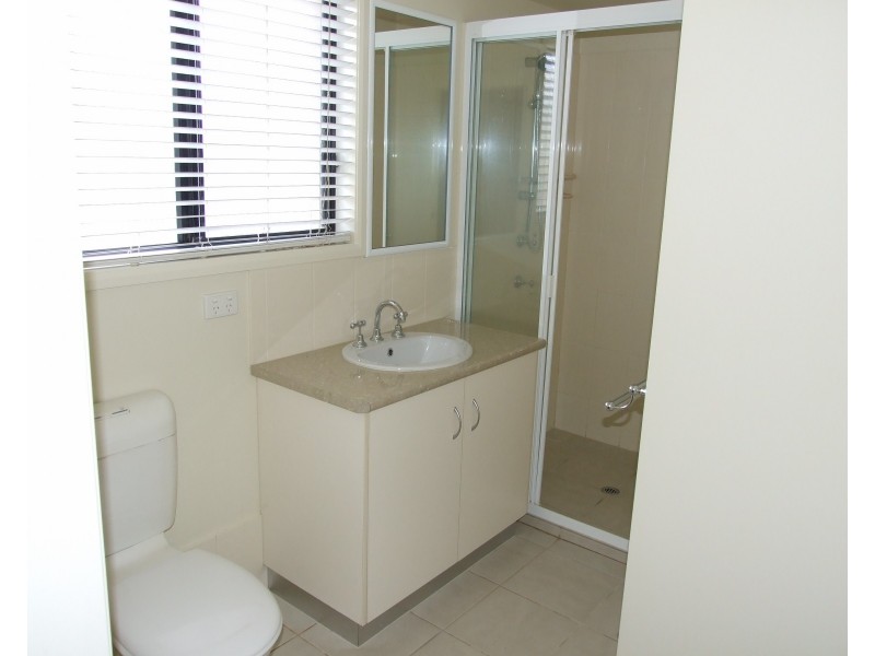 19 Vicky Avenue, Crows Nest QLD 4355