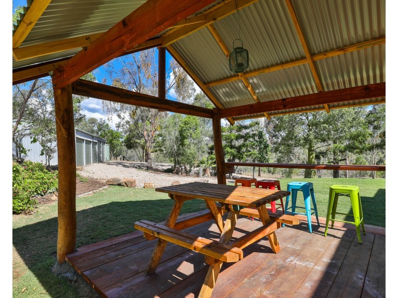 1012 Pechey Maclagan Road, Groomsville QLD 4352
