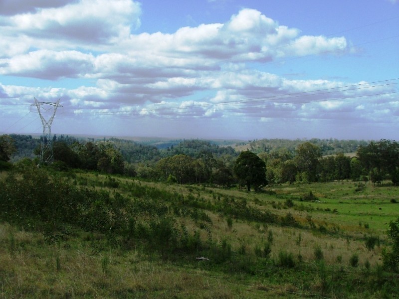 80 Middle Road, Crows Nest QLD 4355