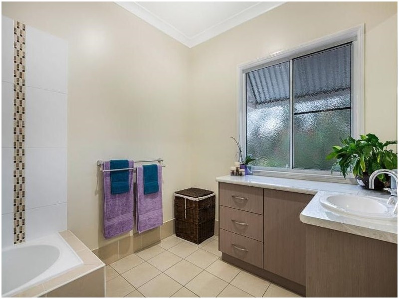 21 Sewell Road, Grapetree QLD 4352