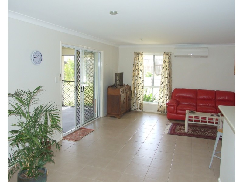 3 Lewis Street, Crows Nest QLD 4355