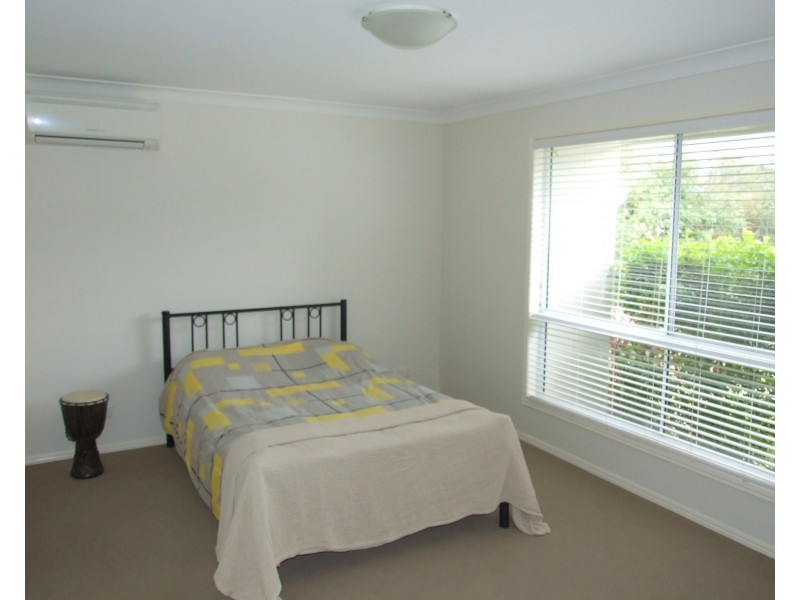 3 Lewis Street, Crows Nest QLD 4355