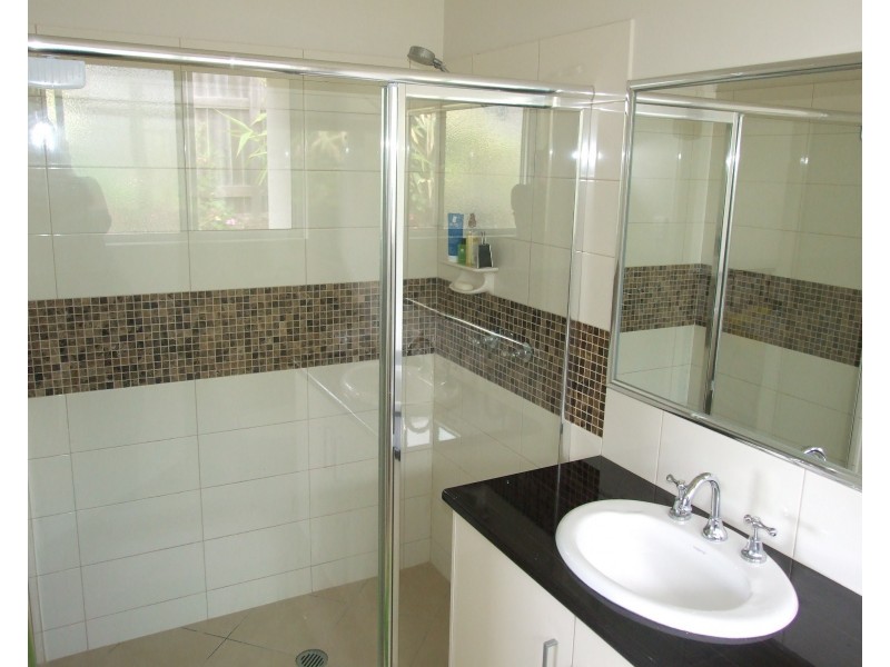 3 Lewis Street, Crows Nest QLD 4355