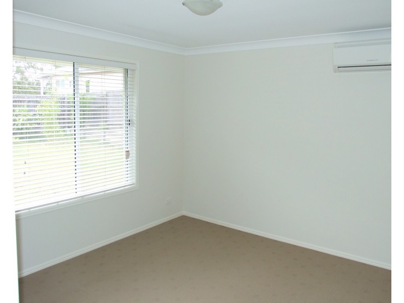 3 Lewis Street, Crows Nest QLD 4355