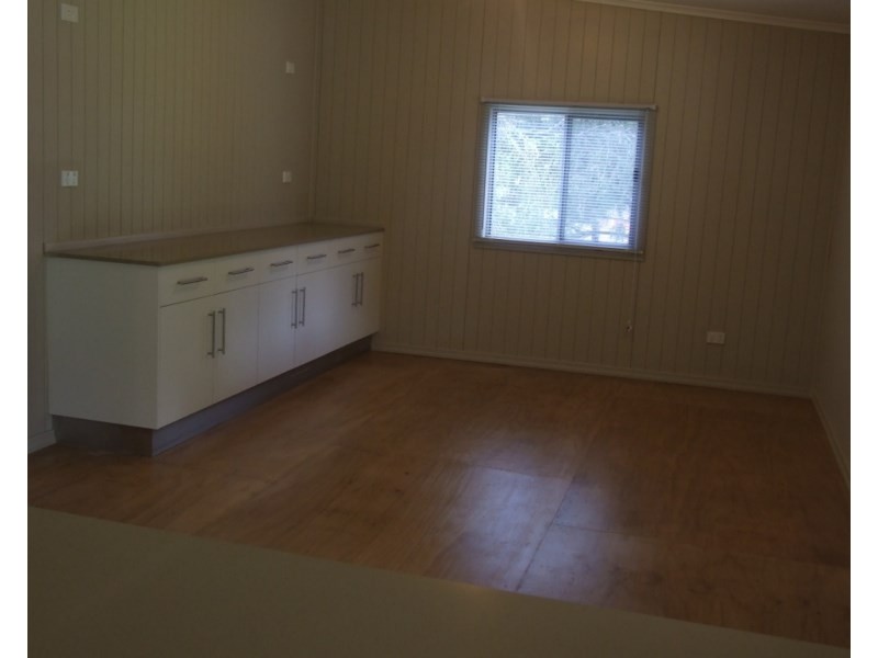 3861 Esk Hampton Road, Ravensbourne QLD 4352