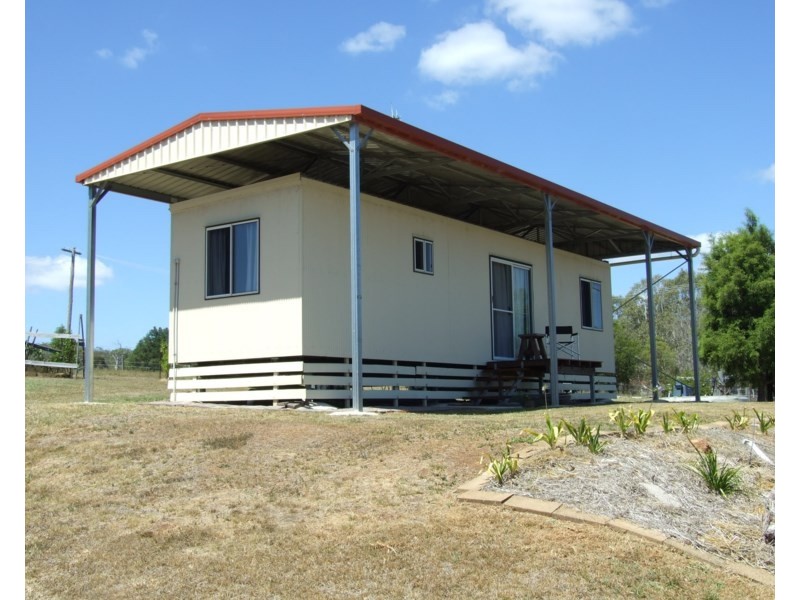 14 Devoncourt Road, Crows Nest QLD 4355