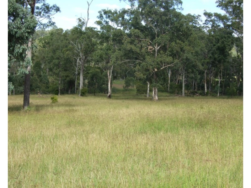 21 Sewell Road, Crows Nest QLD 4355