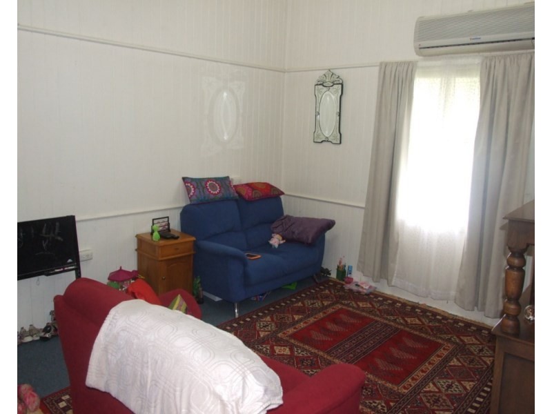 7 Gleeson Street, Crows Nest QLD 4355