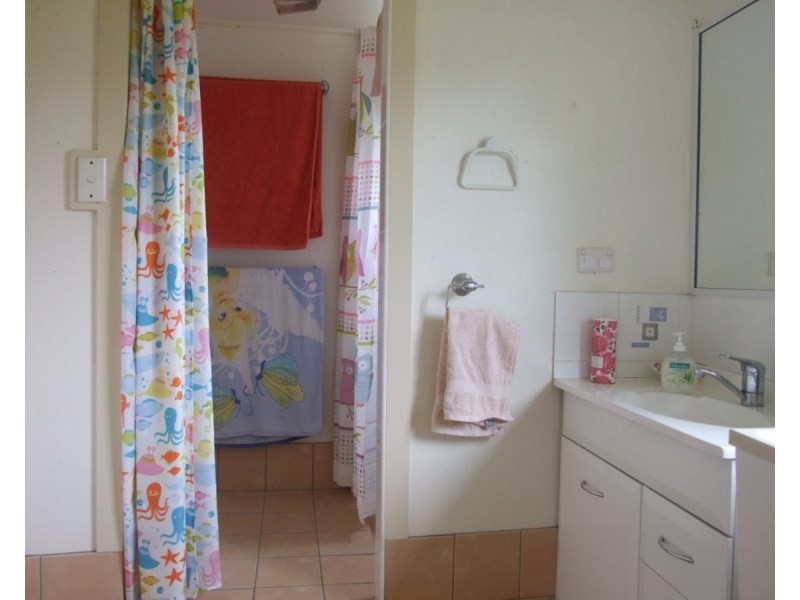 7 Gleeson Street, Crows Nest QLD 4355