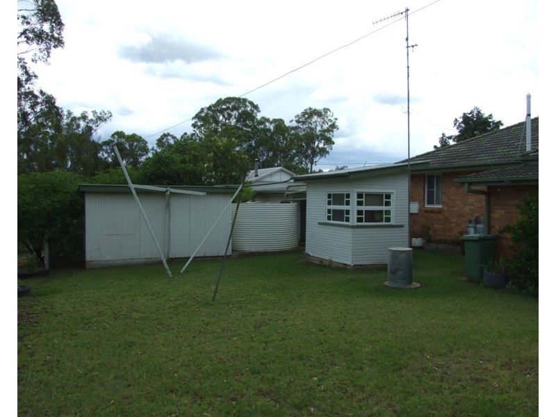 4-6 Esk Street, Crows Nest QLD 4355