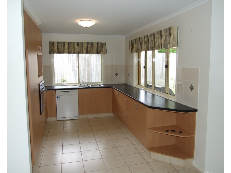 7 Matthew Court, Crows Nest QLD 4355