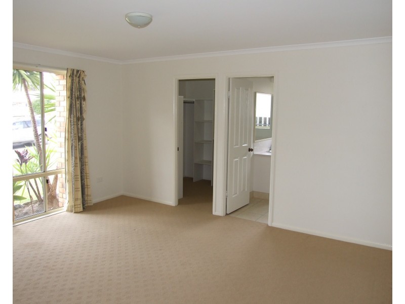 7 Matthew Court, Crows Nest QLD 4355