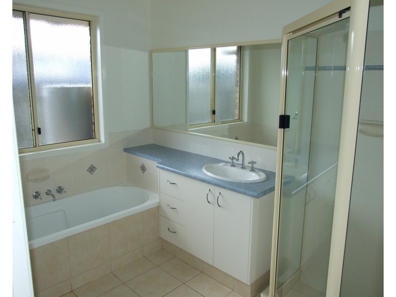 7 Matthew Court, Crows Nest QLD 4355