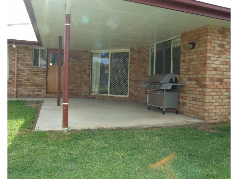 7 Matthew Court, Crows Nest QLD 4355